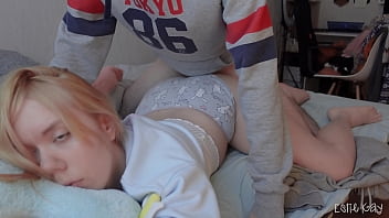 Stepsister Woke Up From Her Stepbrother’s Dick And Got Unexpected Anal